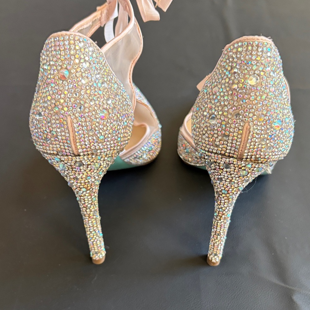 Betsey Johnson SB-Iris Blush Rhinestone Bridal Pumps Ankle Tie 9.5 - Picture 6 of 10